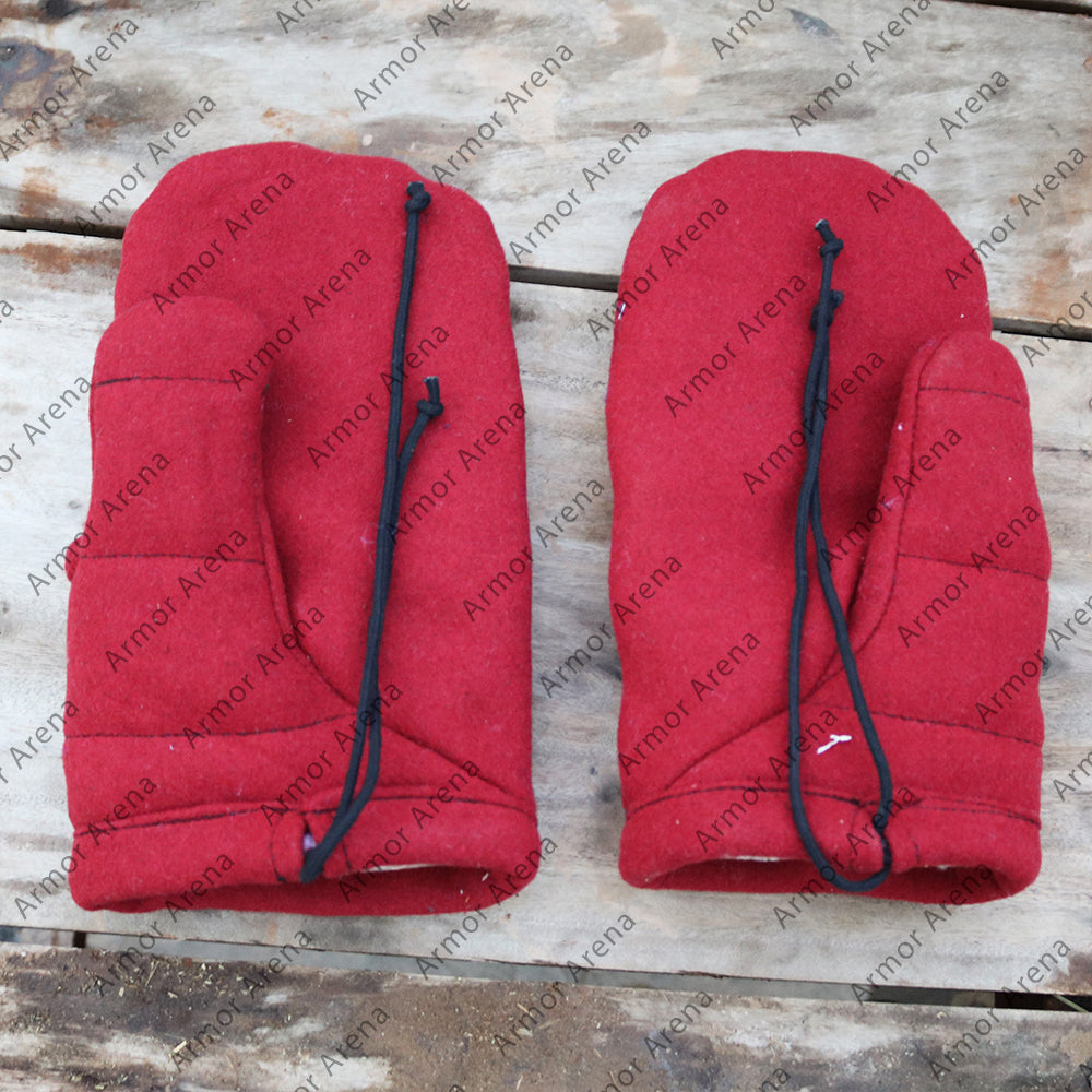 Medieval Woolen Gauntlets Ver.2