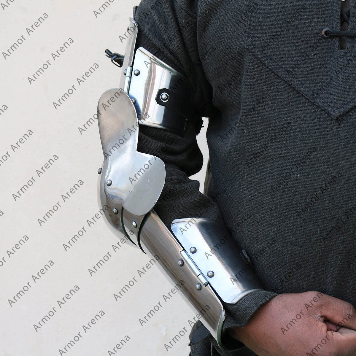 Arm Armor with Backplate