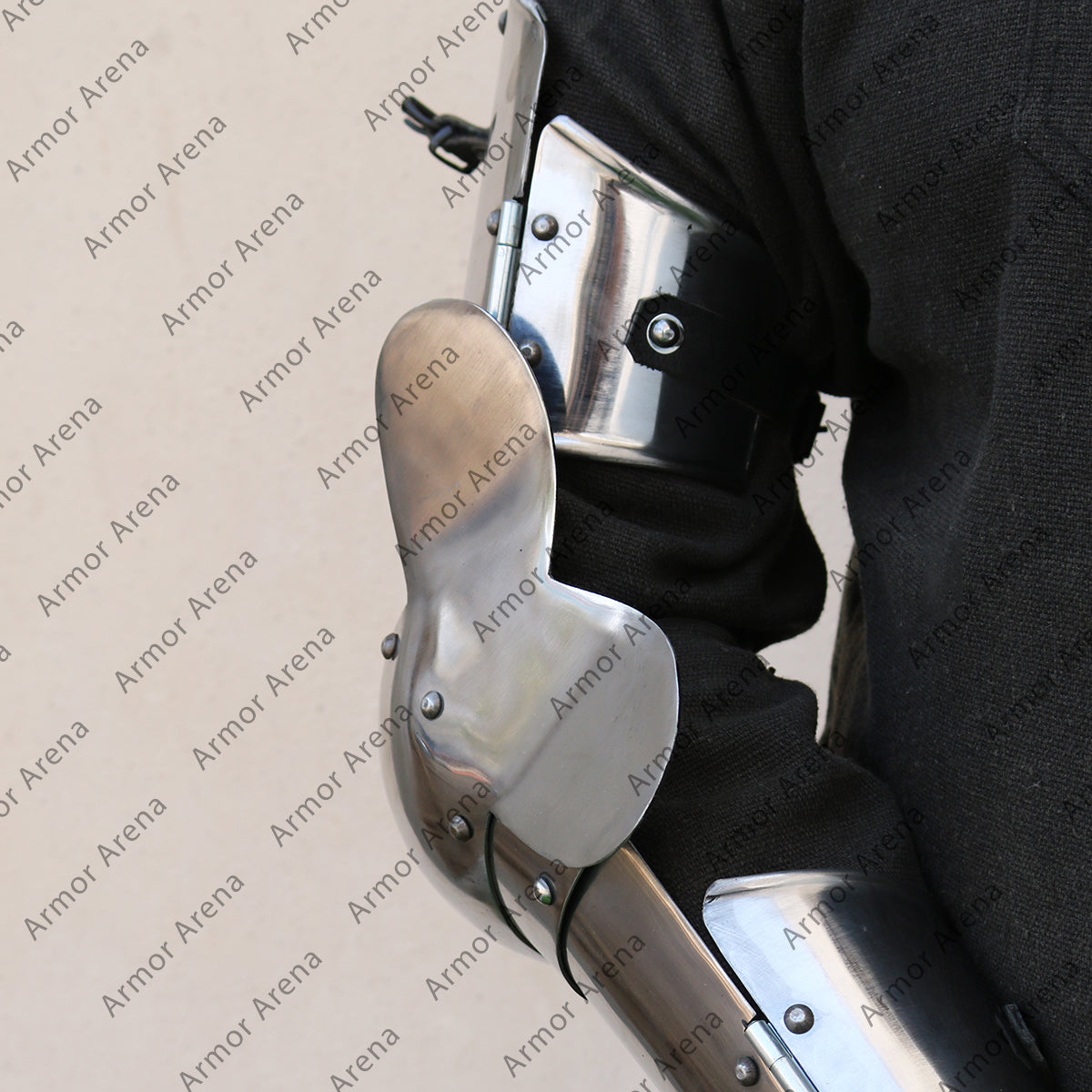 Arm Armor with Backplate