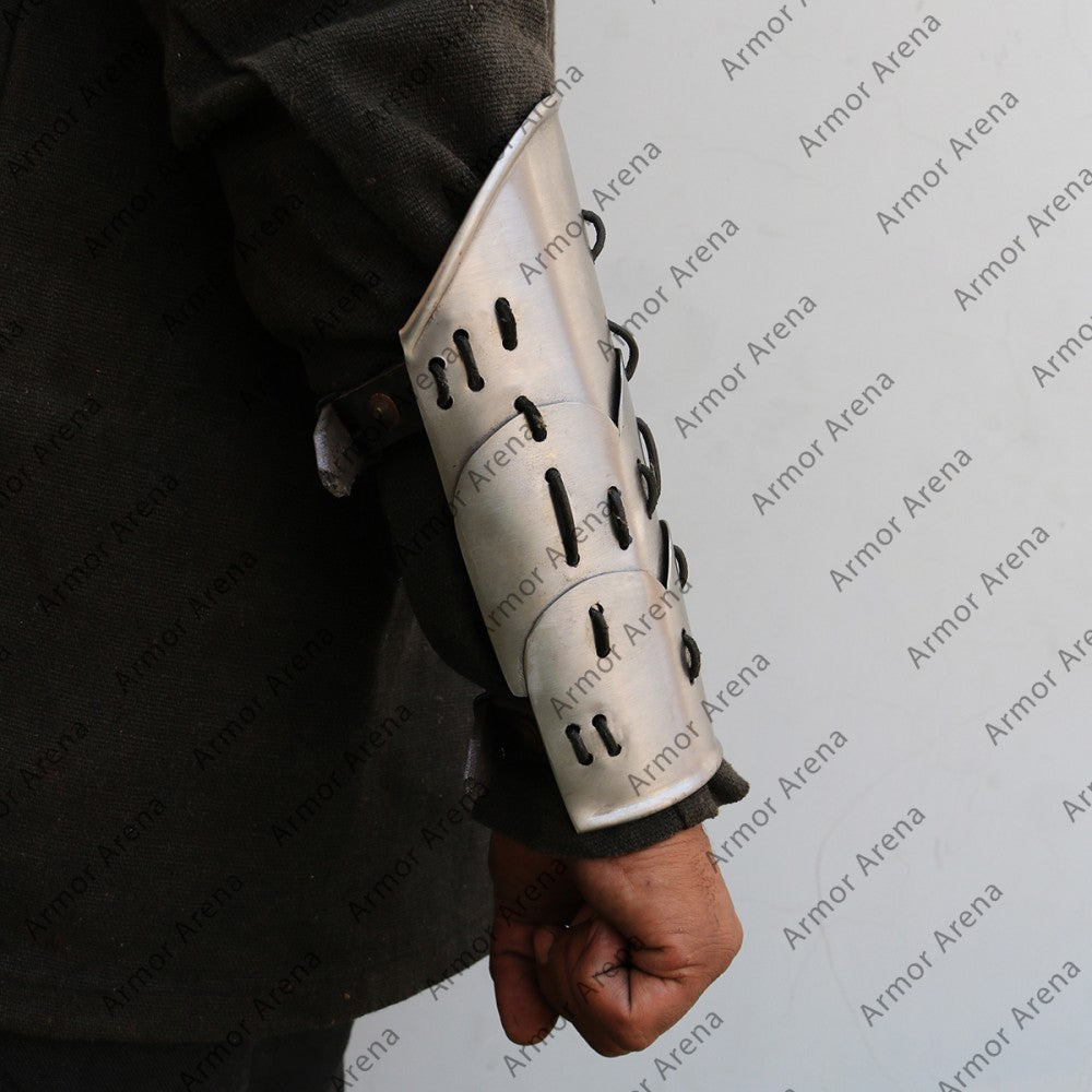 Lamellar Bracers
