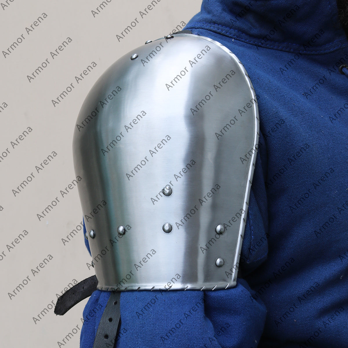 Early 15th century Shoulders