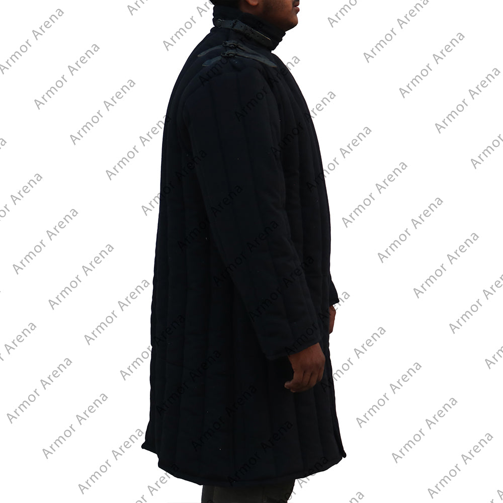 Front Closed Long Sleeves Gambeson with Leather Strap Neck