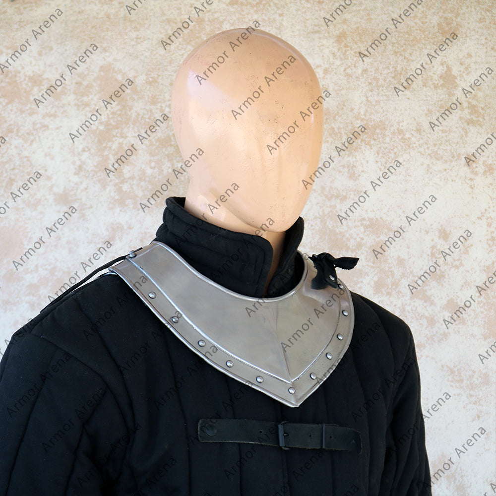 Gorget Neck