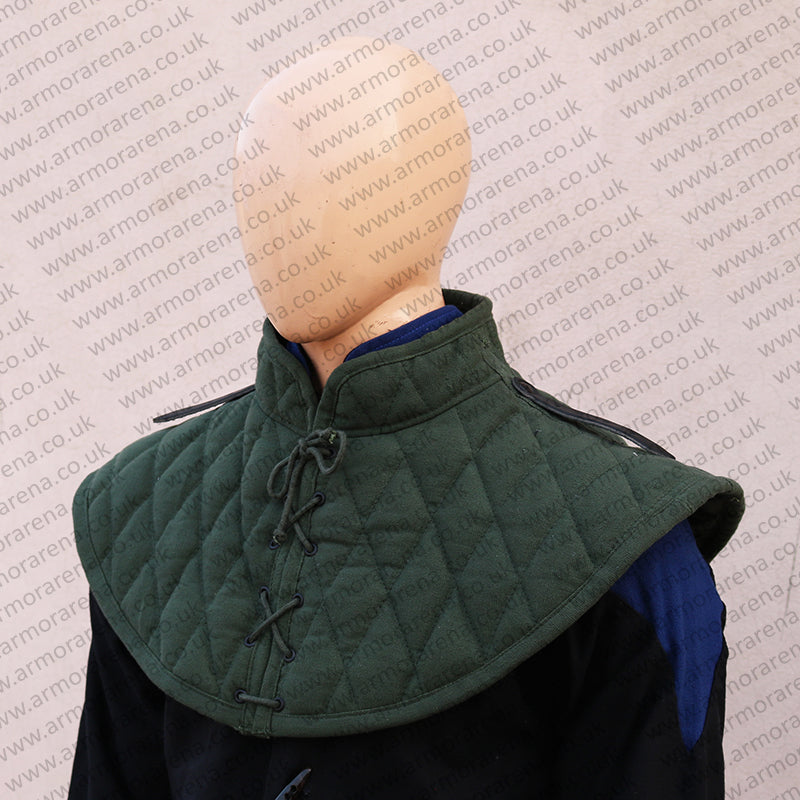 Padded Collar with Front Closing
