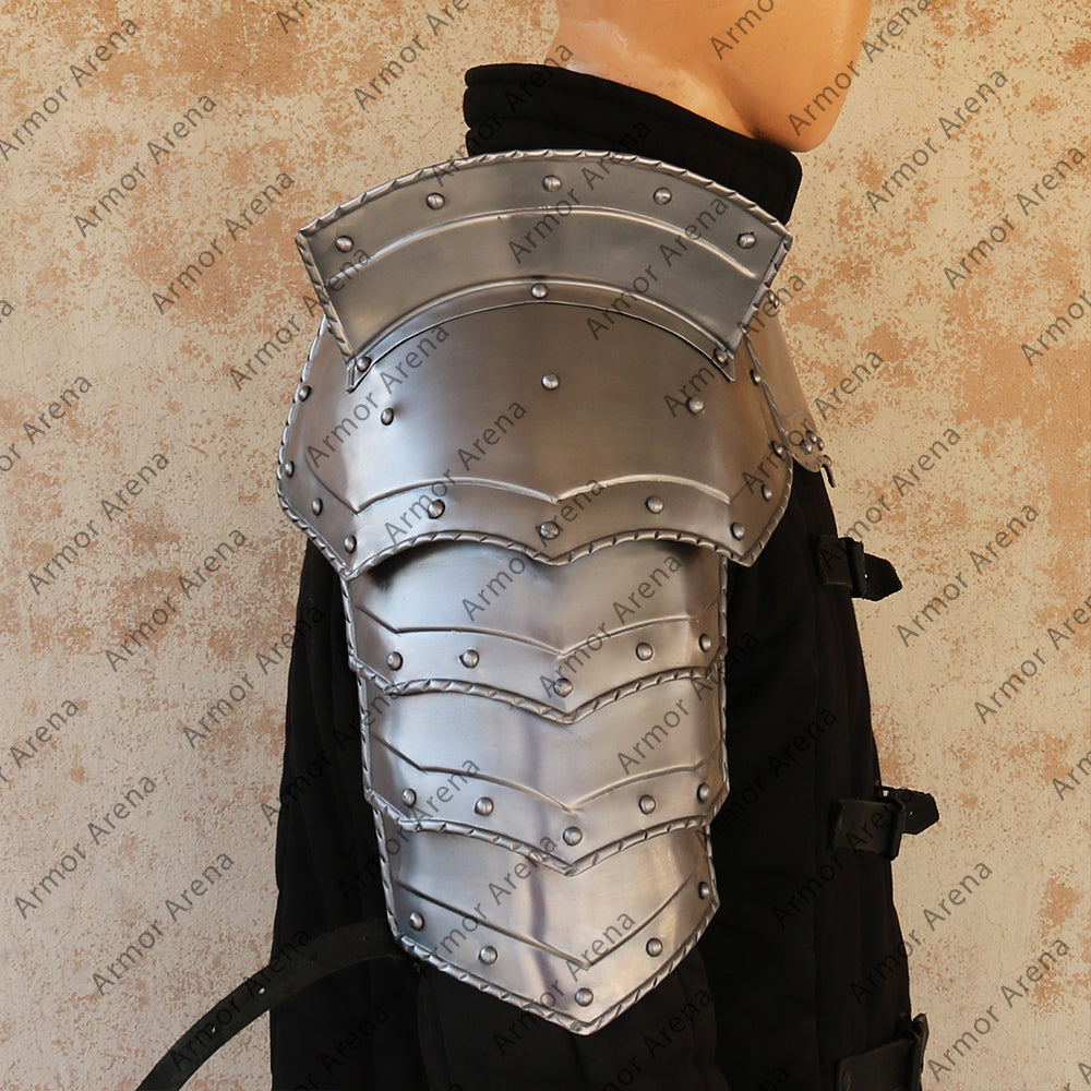 Combat Shoulders