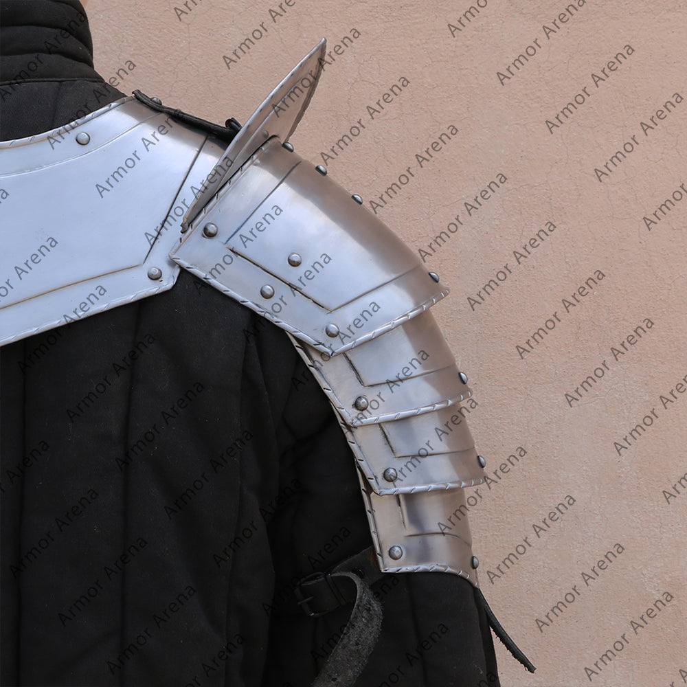 Renaissance Shoulders