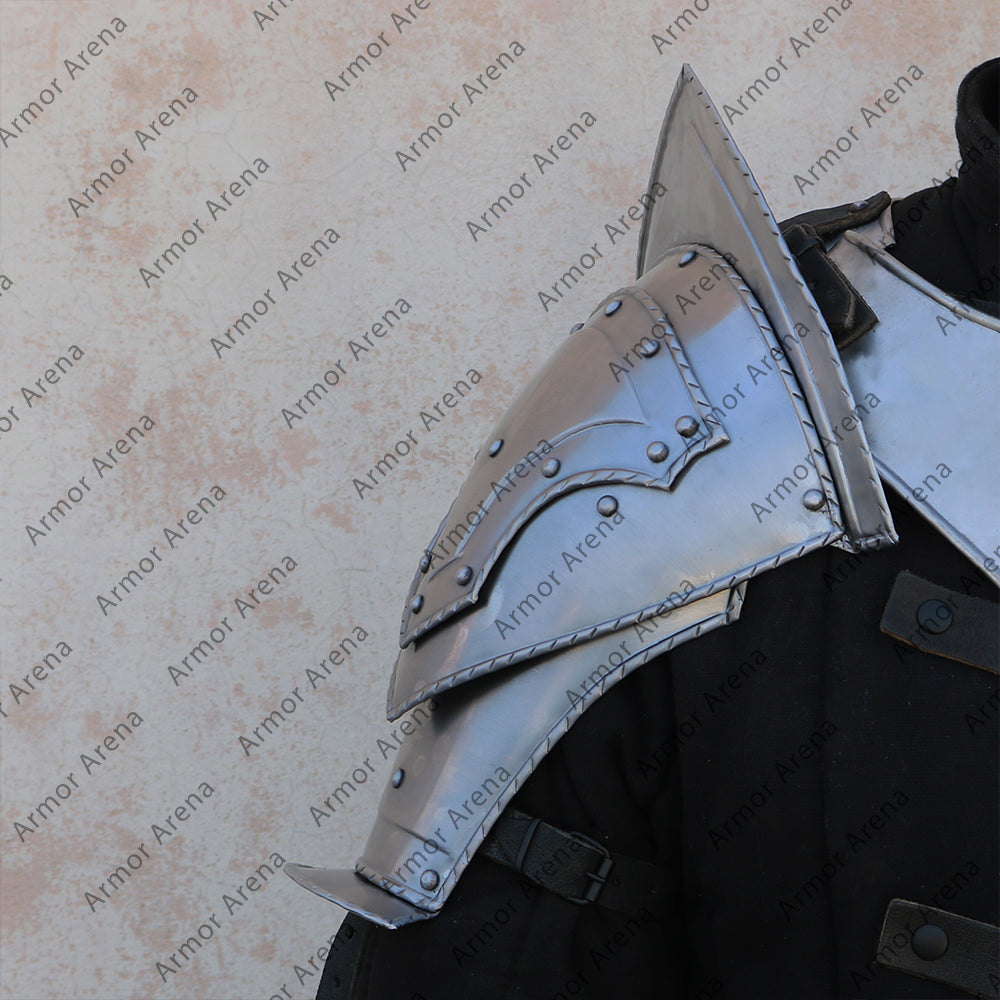 Battler Shoulders