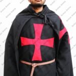 Knight’s Templar Wool Tabard With Cape - Image 4